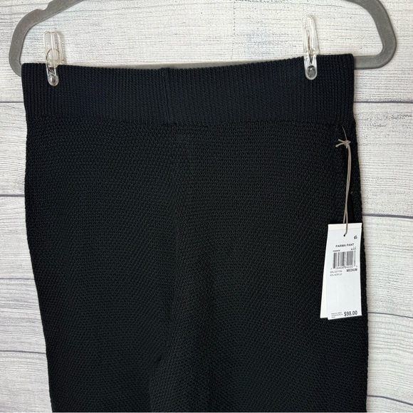 Three Dots Women's Pull-On Straight-Leg Ribbed black
Knit Pants/size M - Picture 4 of 9